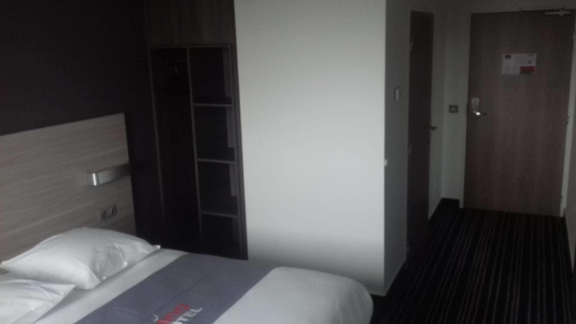 Hotel Arena Toulouse Exterior photo